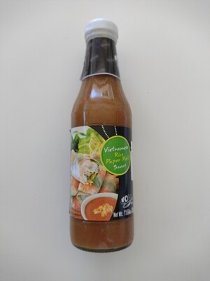 Vietnamese Sauce for Rice Paper Roll WOK(น้ำจิ้มปอเปี๊ยสดเวียดนามสำเร็จรูป ตราว็อก) 330g