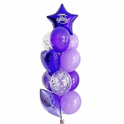 Связка воздушных шаров с фиолетовыми звездами и надписью "Happy Birthday"