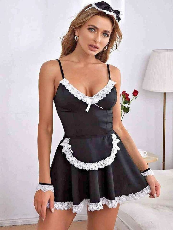 VESTIDO DE MUCAMA SEXY