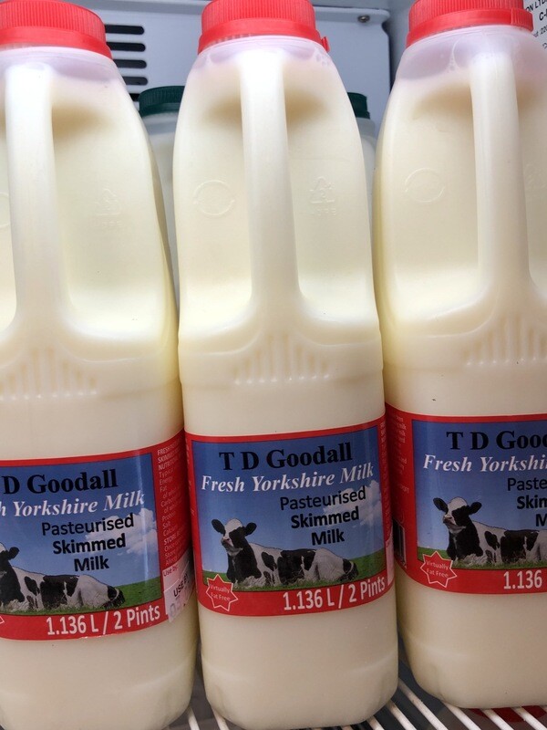 2 Pints Skimmed Milk