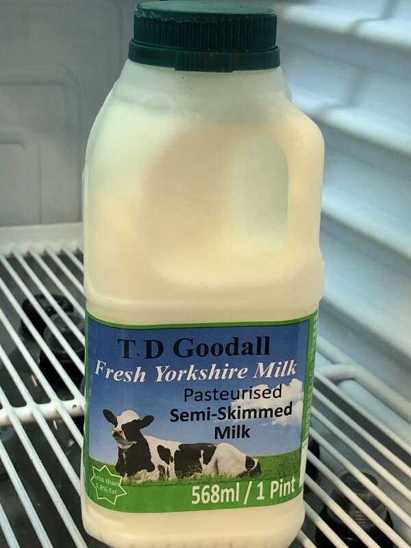 1 Pint Semi Skimmed Milk
