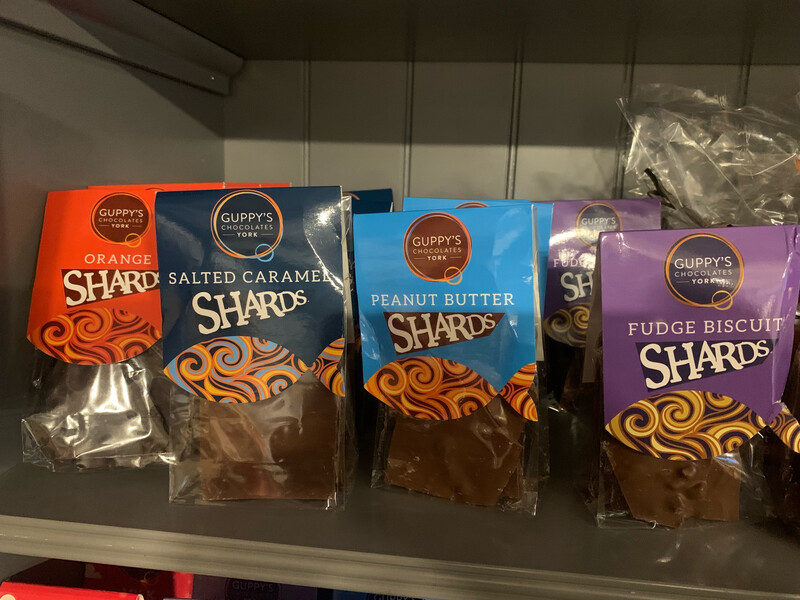 Guppy’s Chocolate Shards 90g