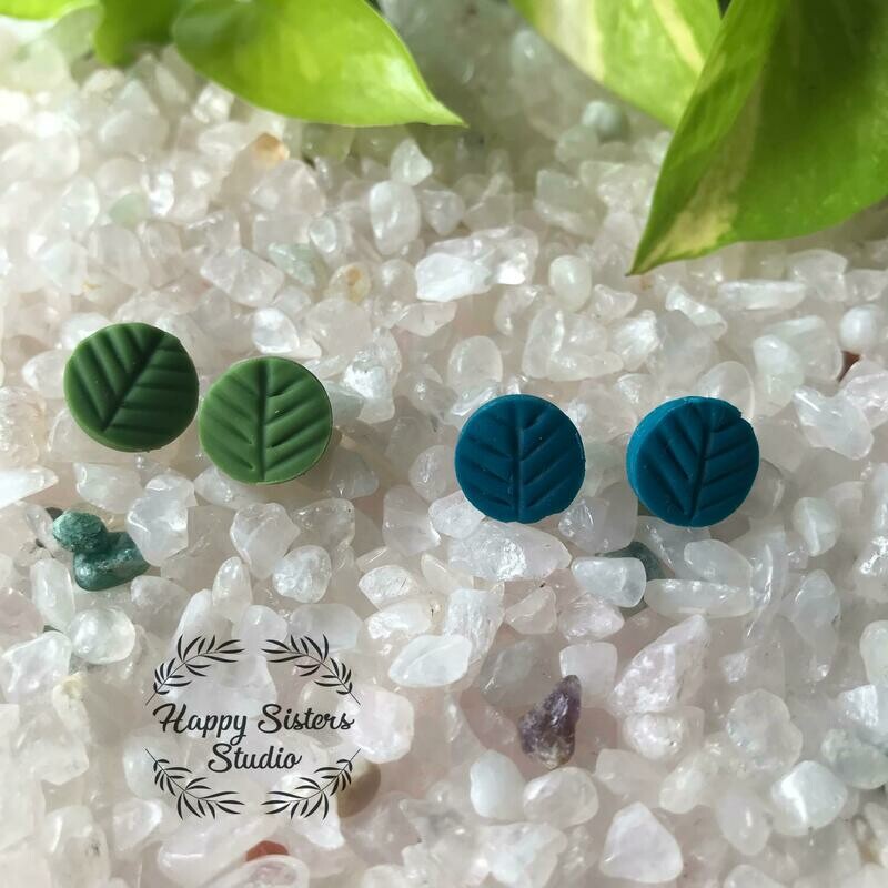 Clay Studs