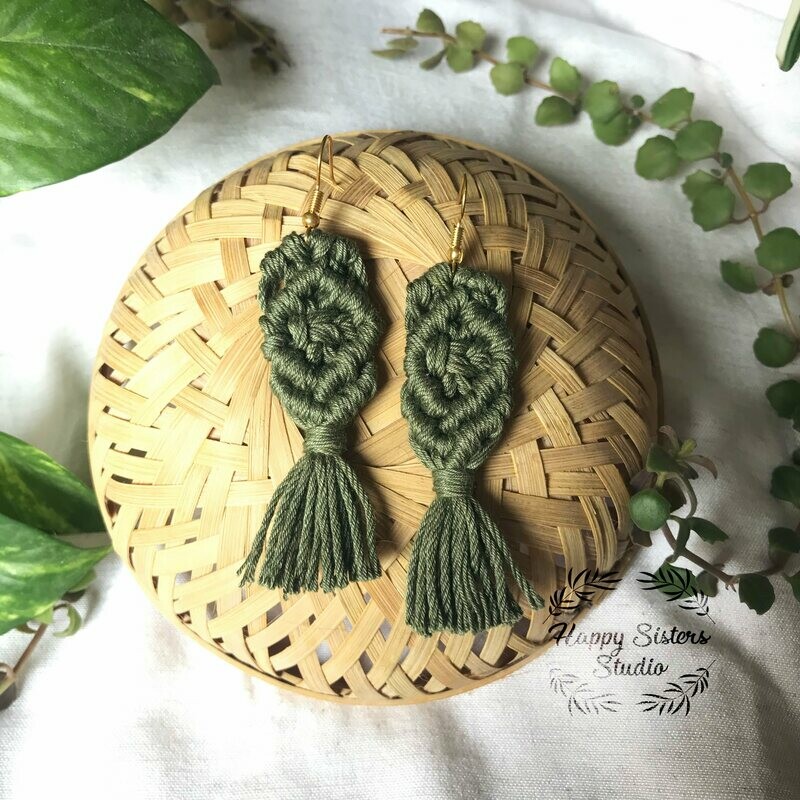 Macrame Diamond Tassels