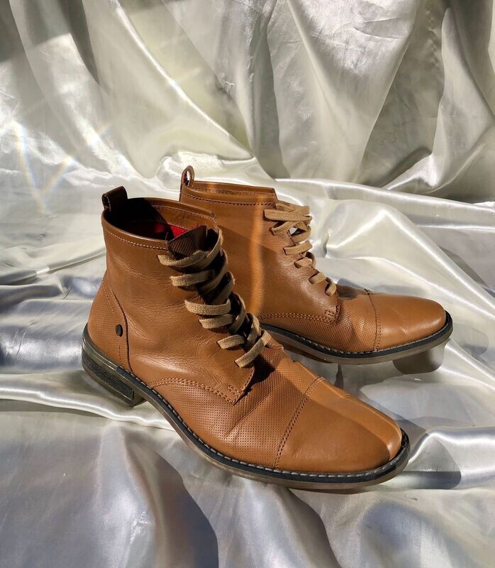 Botas en cuero (Segunda Mano)
