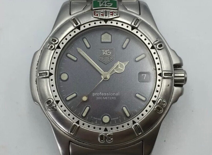 TAG HEUER Professional 4000 Series - 999.213A