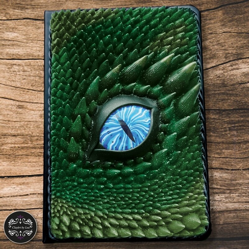 Dragon eye bookcover - Green