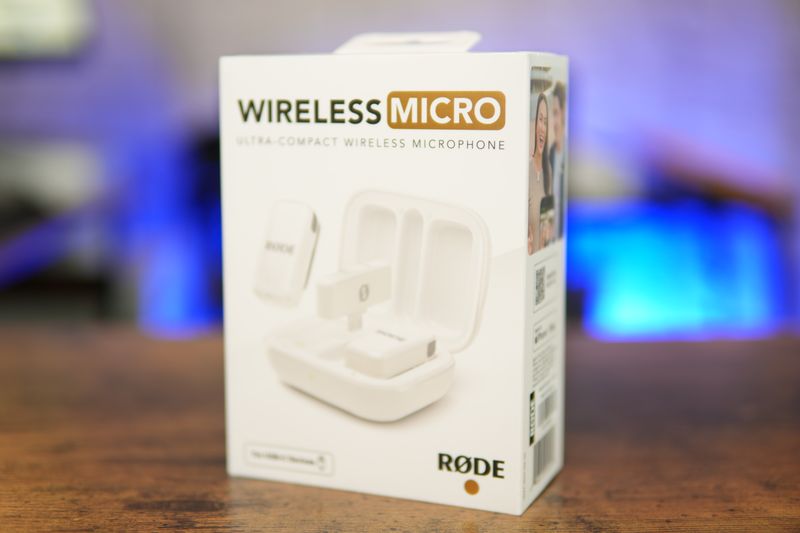 RØDE Wireless Micro - Compact Wireless Microphone, Two Mics with Charge Case for Smartphone Content Creation - USB-C, White