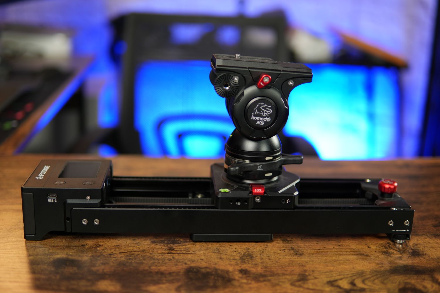 Shark Slider Nano Version 1 + Komado K5 Fluid Head