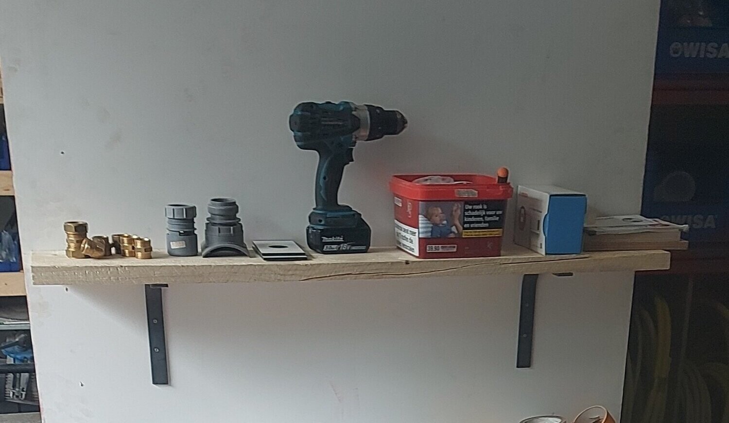 Woodz Shelves