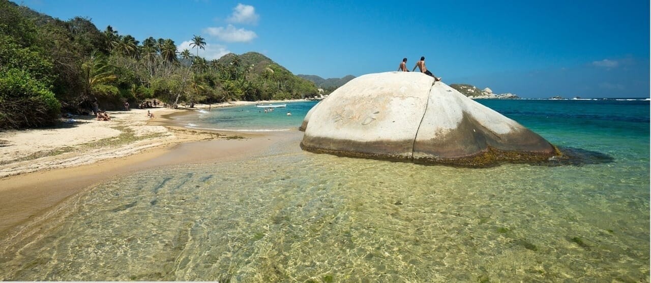 TOUR CABO SAN JUAN DEL GUÍA PARQUE NACIONAL EN LANCHA TAYRONA