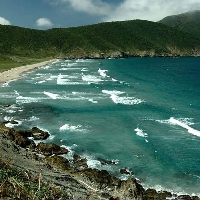 TOUR PLAYA CRISTAL PARQUE NACIONAL TAYRONA. SANTA MARTA COLOMBIA.