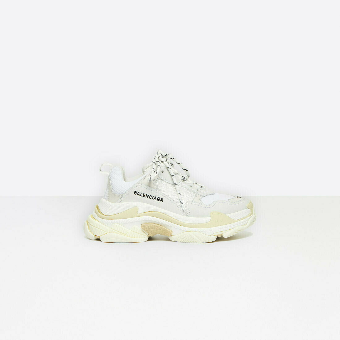 Balenciaga triple s white