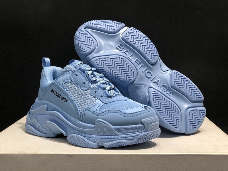Balenciaga triple s Light blue s
