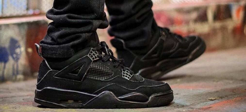 Air Jordan 4 retro Black Cat(2020) 