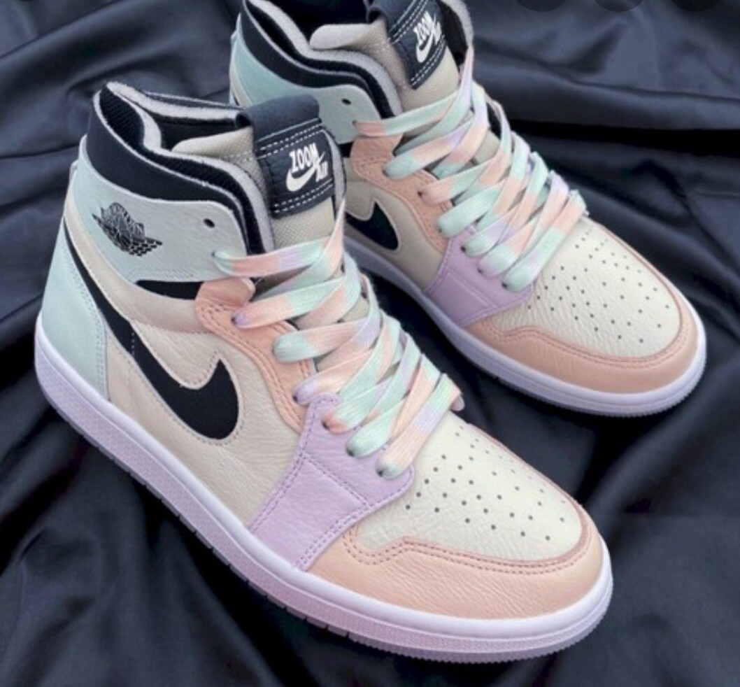  Jordan 1 High zoom CMFT EASTER (W) 