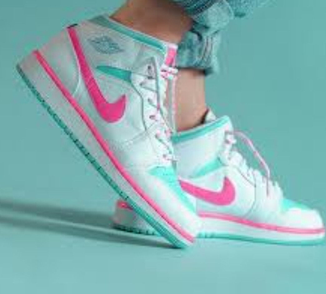  air jordan 1 mid White Pink Green Soar