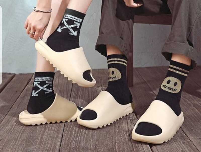  Adidas Yeezy slide slide bone