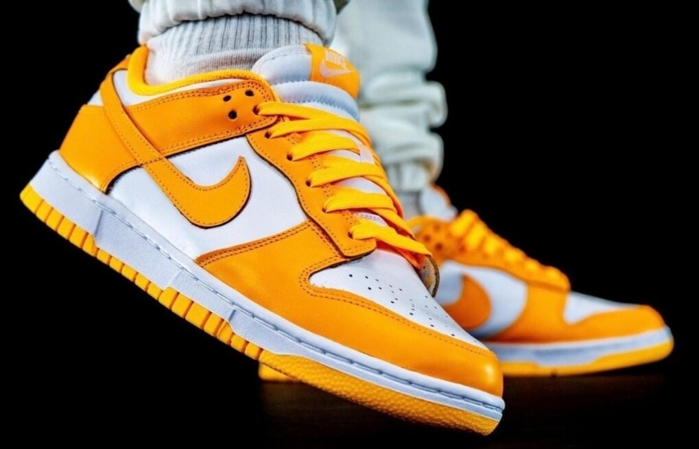 DUNK LOW laser orange 
