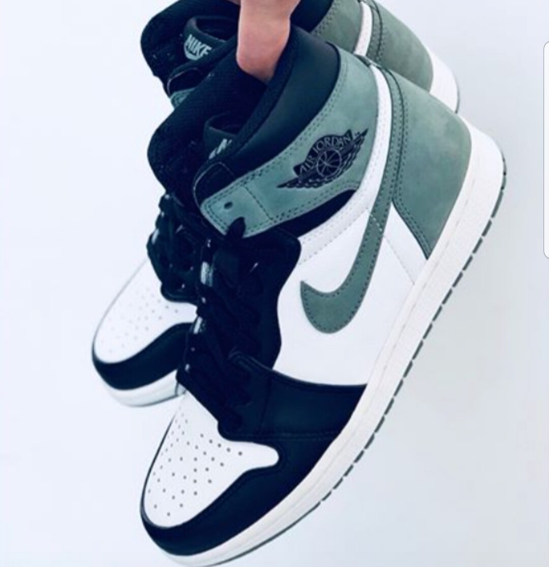 Air Jordan 1 High OG Clay Green 