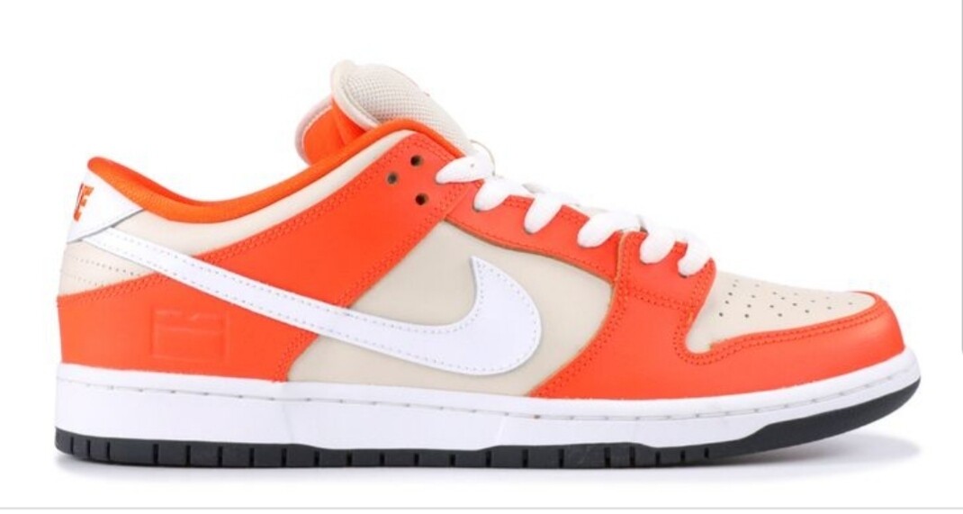 DUNK LOW SB orange box