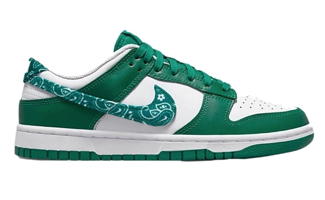 Nike Dunk Low green paisley... 