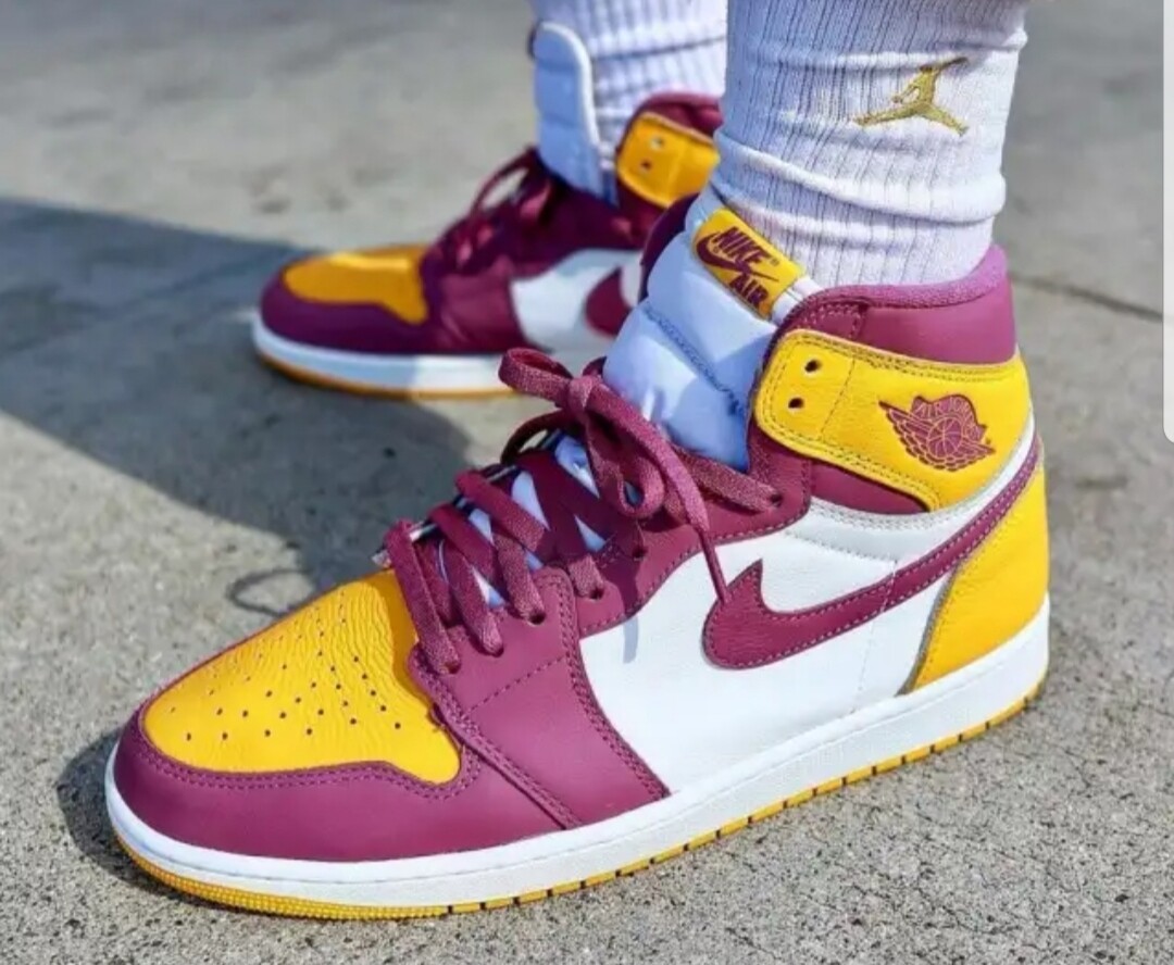  Jordan  1 Retro High OG brotherhood 