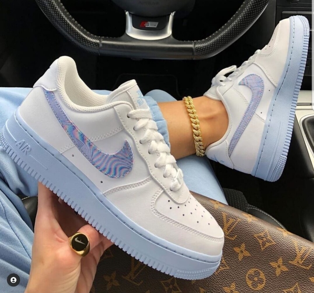 Air Force 1 Shadow white light blue 