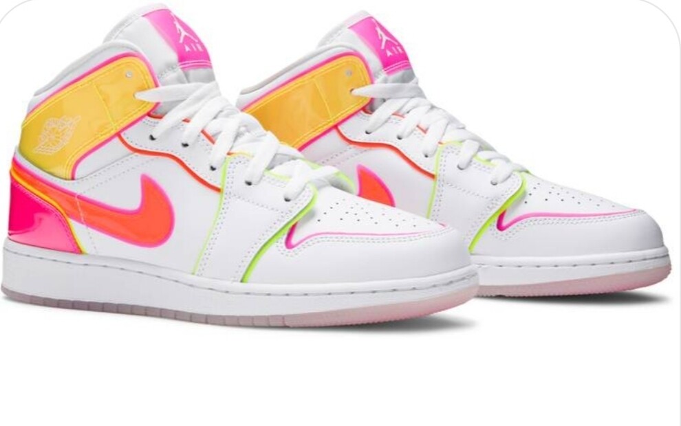 Air Jordan 1 Mid GS Edge Glow 
