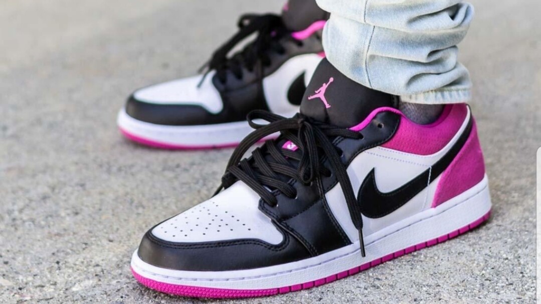  air jordan 1 low  black active fuchsia 