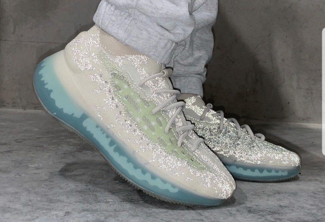 Adidas Yeezy Boost 380 Alien Blue reflective 