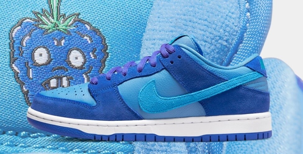  Dunk Low SB Blue Raspberry 