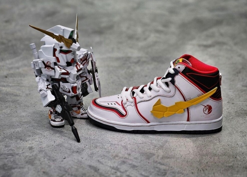 Nike SB Dunk HIGH RX_O UNICORN GUNDAM 