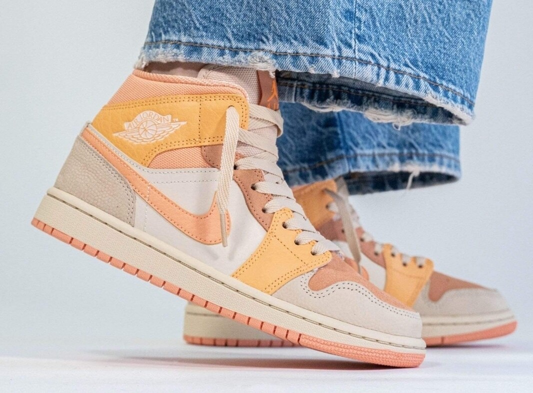  air jordan 1 mid Apricot Orange 