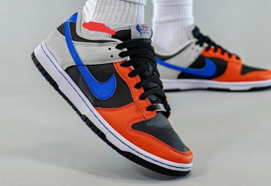   Dunk low EMB NBA 75TH Anniversary knicks