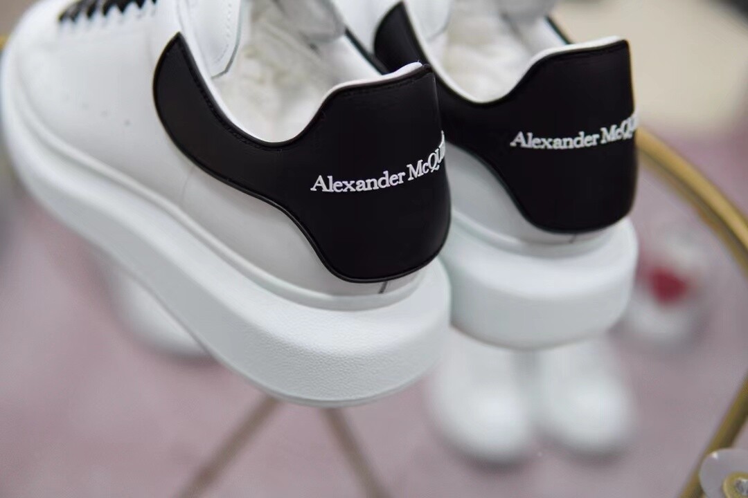 Alexander  Mcqueen Larry black