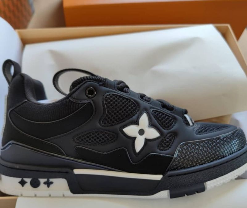 Louis Vuitton skate black dupe