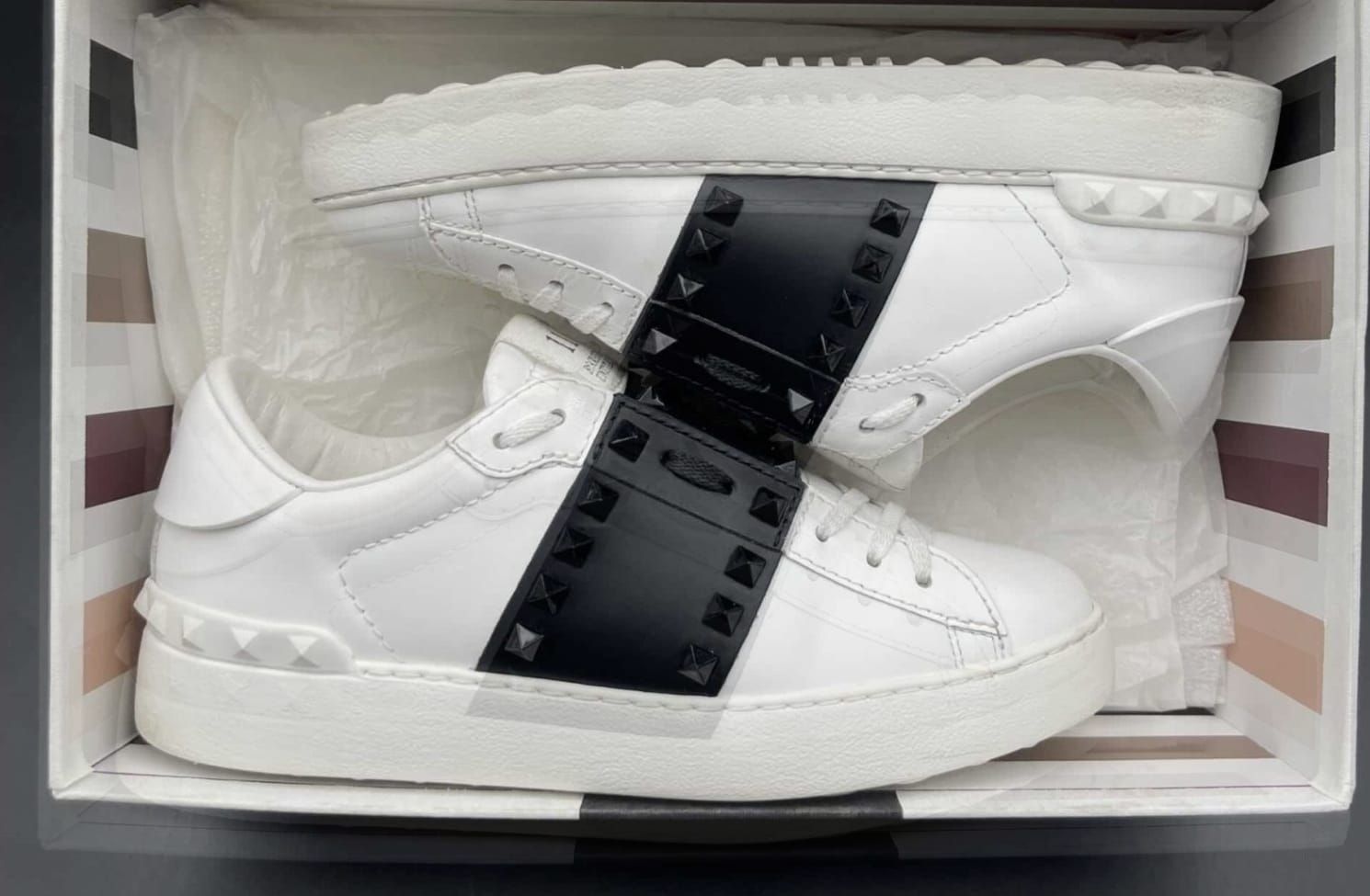 Valentino garavani unisex dupe