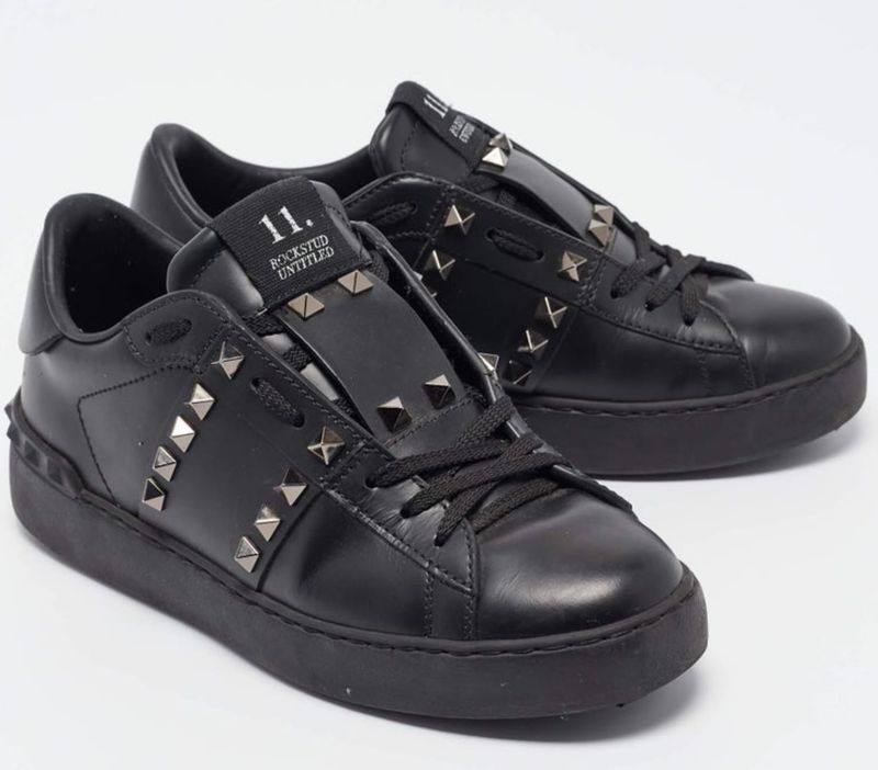 Valentino garavani unisex dupe
