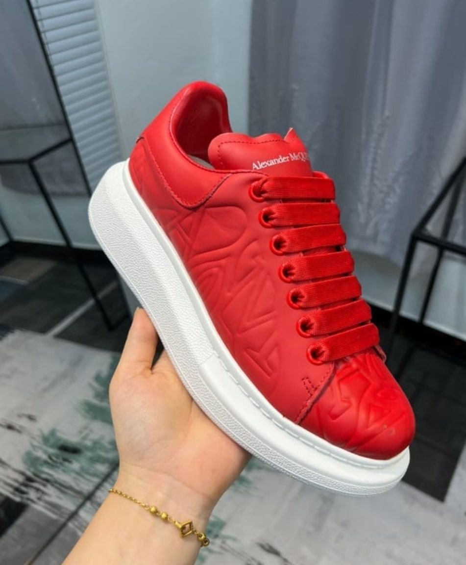 Alexander  Mcqueen Oversize 