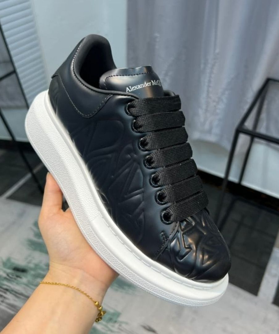 Alexander  Mcqueen Oversize 