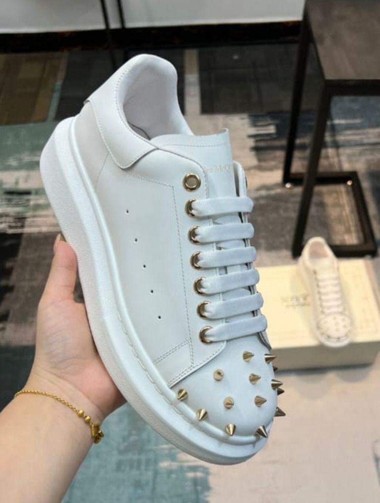 Alexander  Mcqueen Oversize 