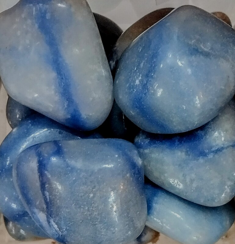 Cuarzo azul: canto rodado (2,00x3,00cm. aprox.)