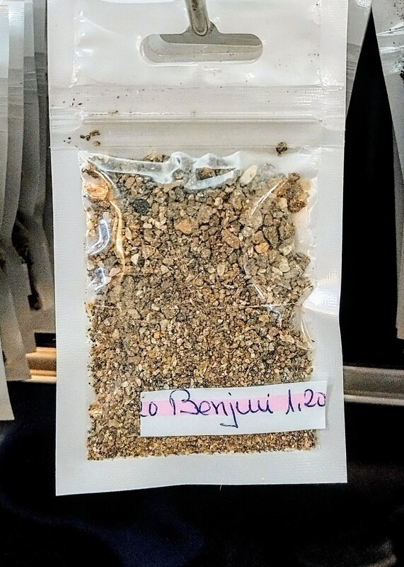 Incienso en grano: BENJUI