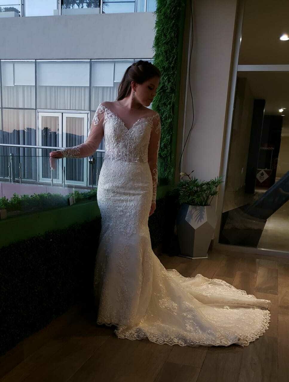 RADMILA VESTIDO DE NOVIA