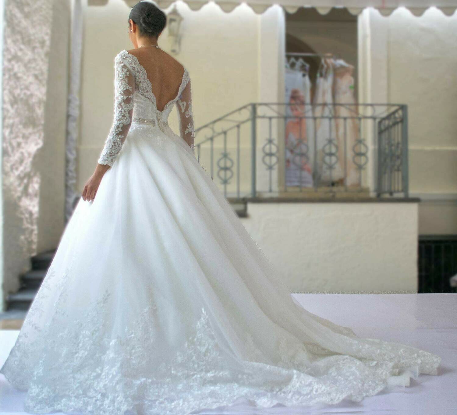 ALMENDRA VESTIDO DE NOVIA