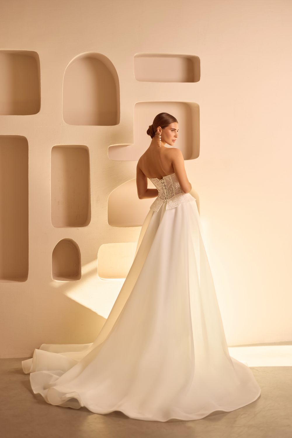 CARMIN VESTIDO DE NOVIA