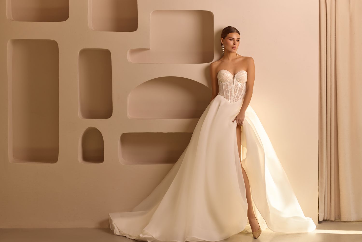 CARMIN VESTIDO DE NOVIA