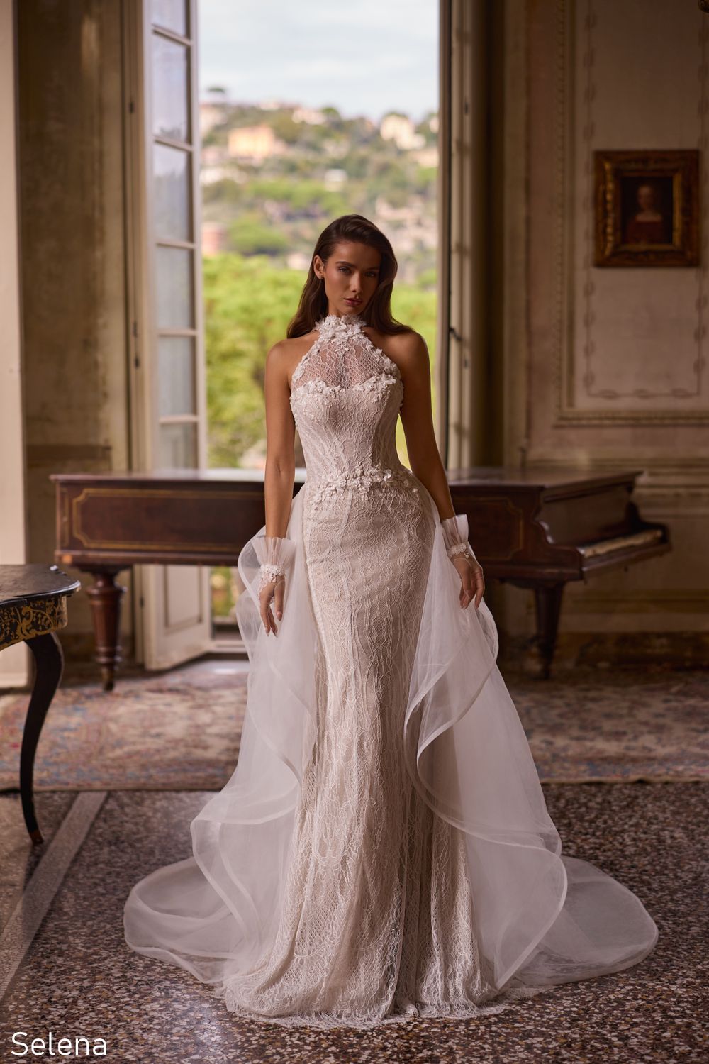 SELENA