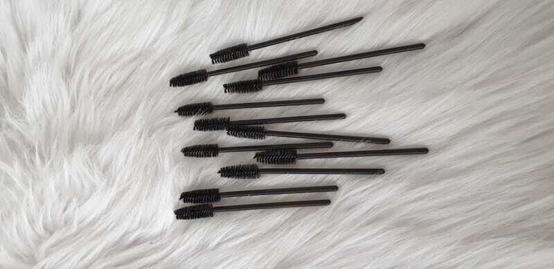 Eyelash brushes